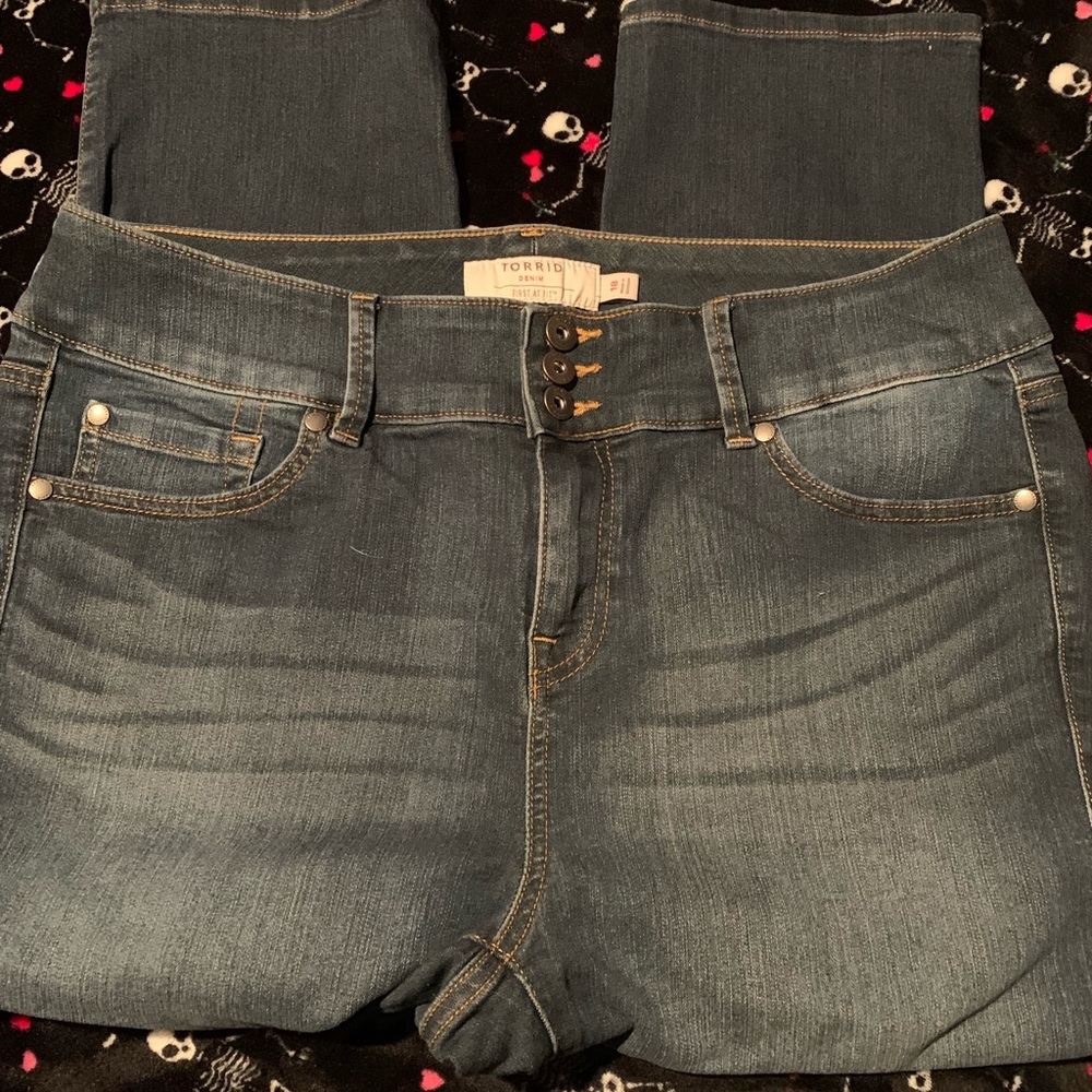 Torrid Jegging Crop